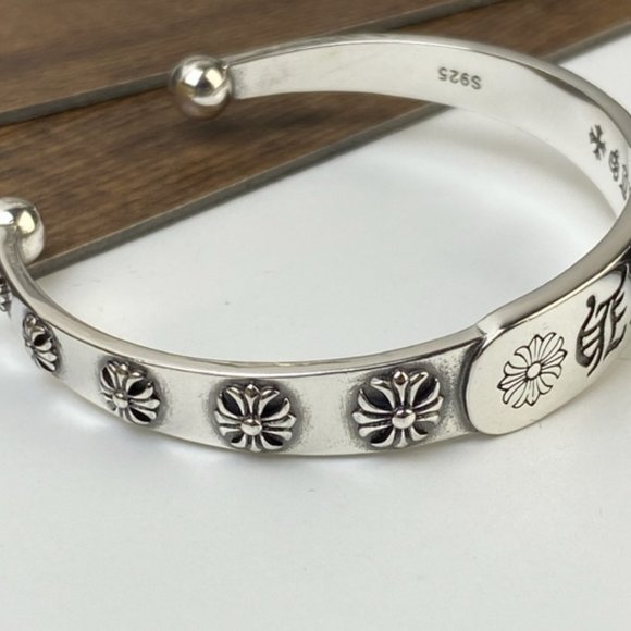 Chrome Hearts cross open letter bracelet - Picture 8 of 11